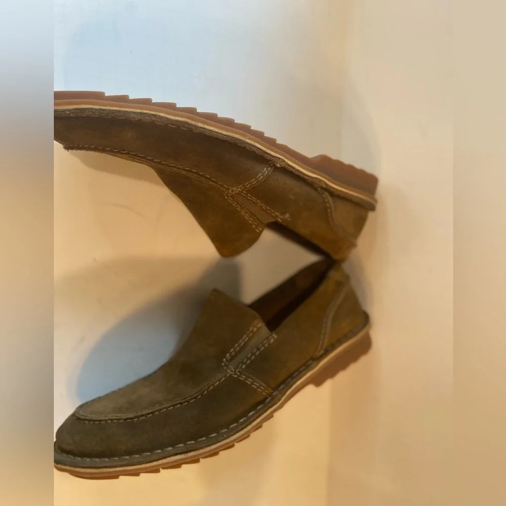Clarks please feel